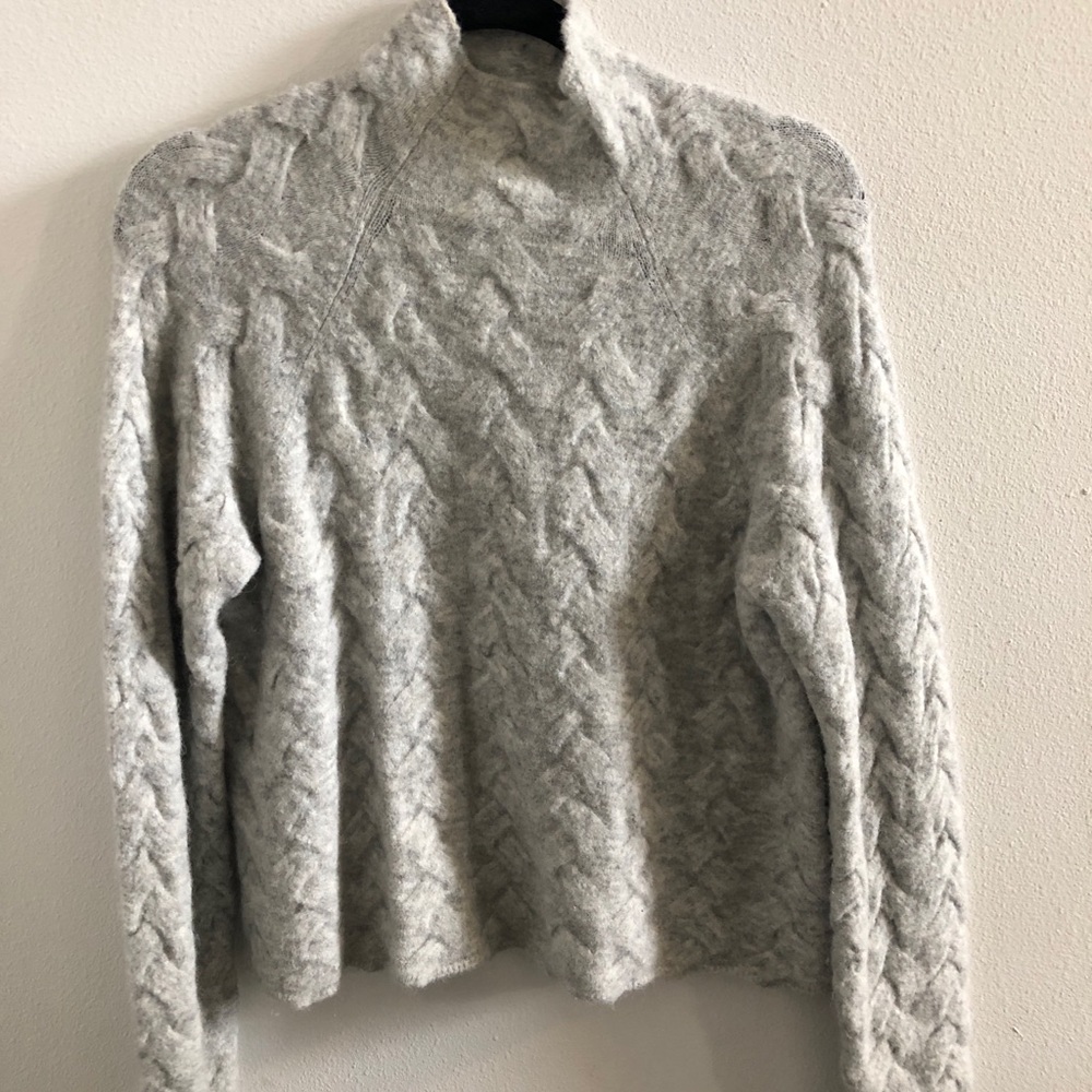 aritzia Sweater